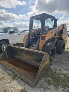 lot 13200 image: 2013 Case SR220 Skid Steer