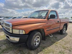 lot 13217 image: 2001 Dodge Ram, ORANGE