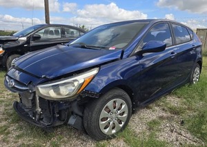 lot 13223 image: 2015 Hyundai Accent, BLUE