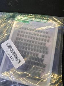 lot 12222 image: Eyelash Kit