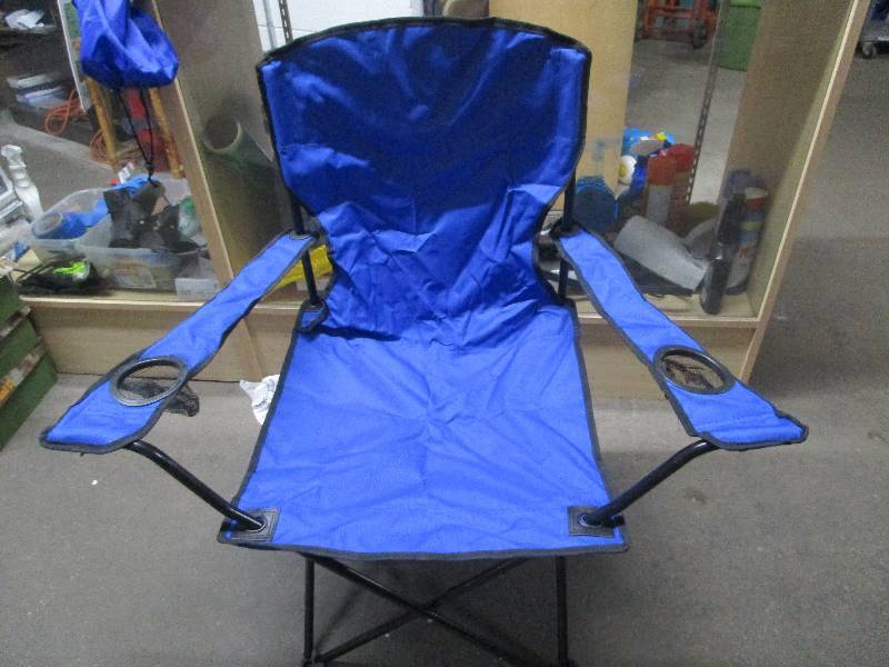lot 2132 image: Outdoor Folding Chair