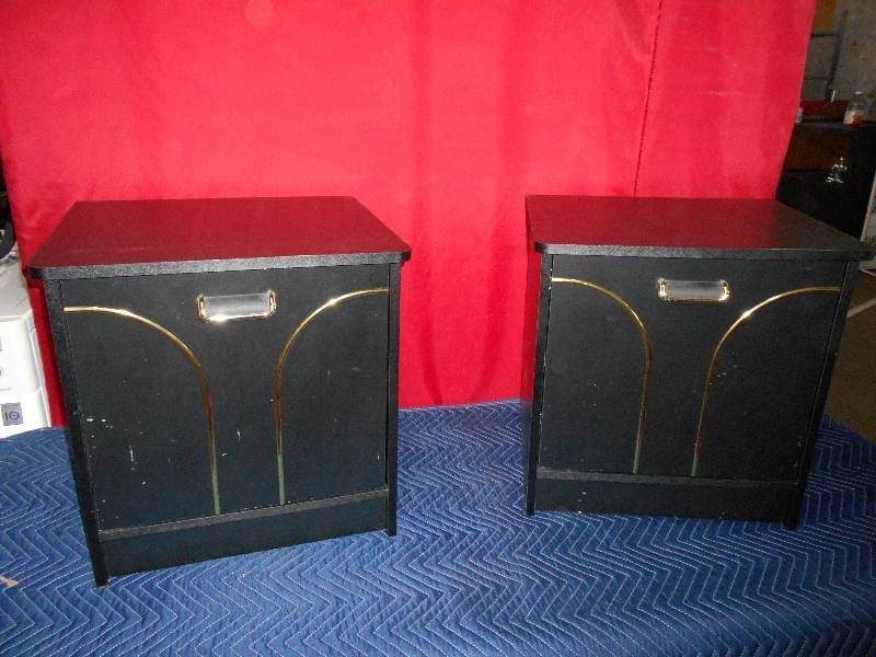 lot 2037 image: Pair of Side Tables