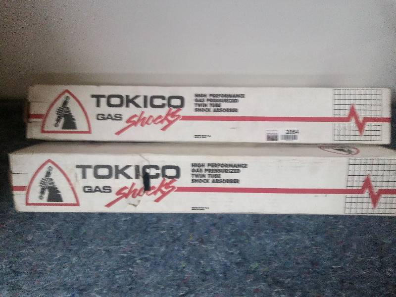lot 2064 image: Tokico Shock Absorbers