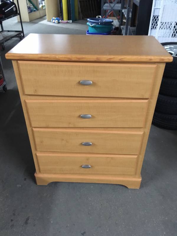 lot 5180 image: Chest of Drawers