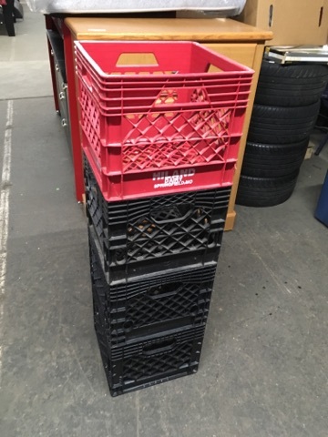 lot 5182 image: Lot of Milk Crates
