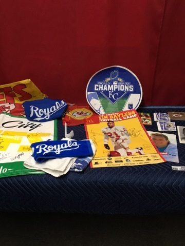 lot 2091 image: KC Sports Item Lot