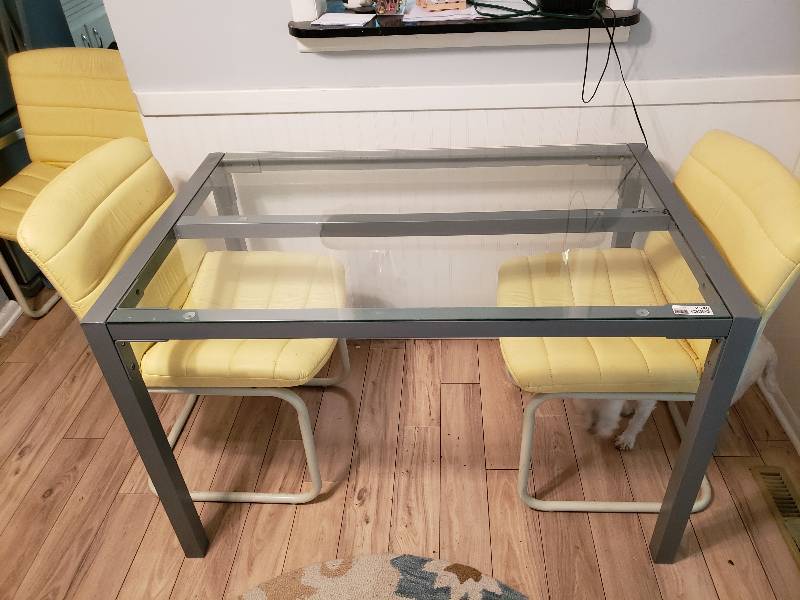 lot 2546 image: Glass top dining table with 2 Chairs