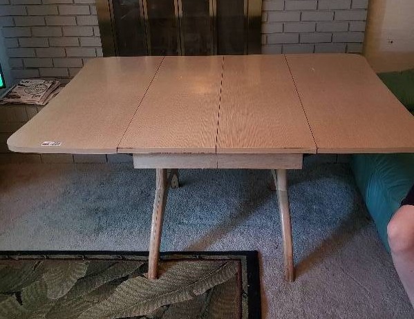 lot 2540 image: Mid Century Dining Table