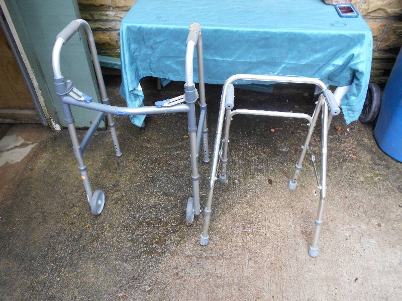 lot 8104 image: 2 Walkers with Wheels