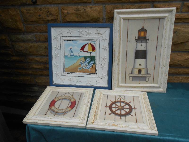 lot 8124 image: Ocean Side Wall Decor Lot