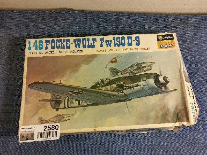 lot 2580 image: 148 FOCKE WULF Fw190 D-9