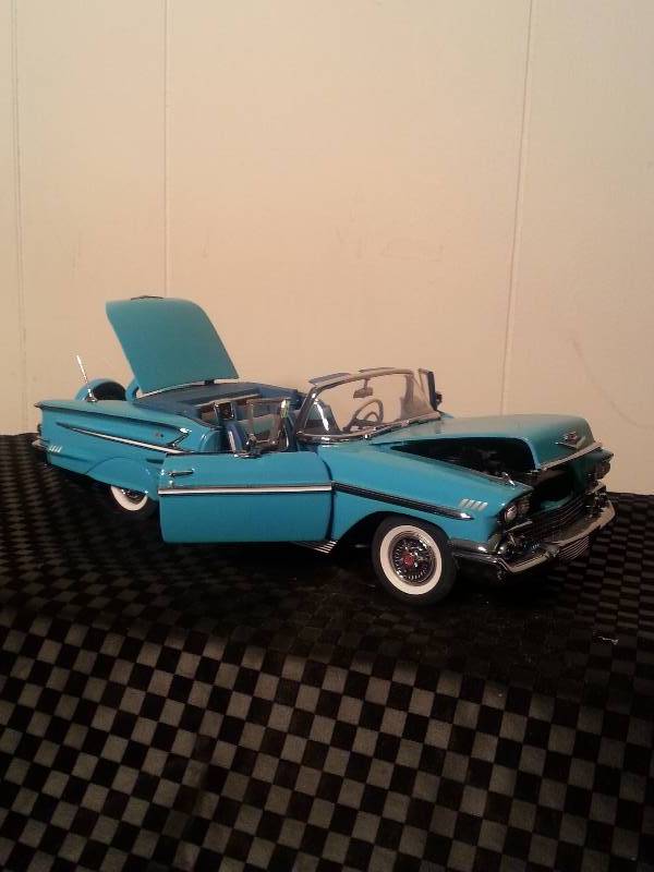 lot 2566 image: 1958 CHEVY IMPALA