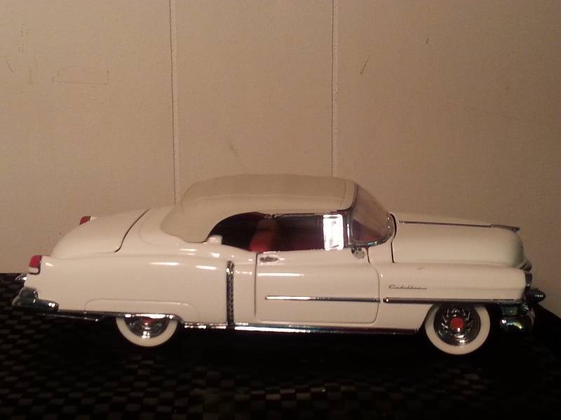 lot 2577 image: 1953 CADILLAC EL DORADO