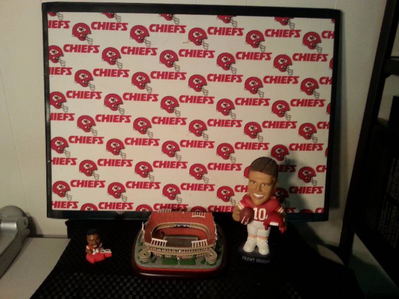 lot 2601 image: CHIEFS MEMORABILIA