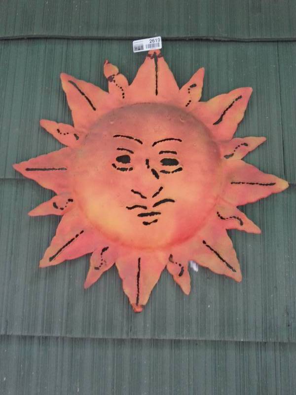 lot 2619 image: EXTERIOR SUN DECOR