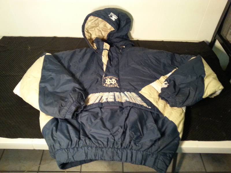 lot 2627 image: NOTRE DAME STARTER JACKET SIZE L