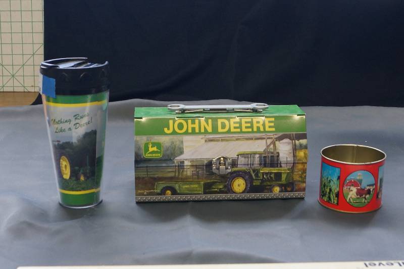 lot 96 image: 3 Piece John Deere Lot- Fun