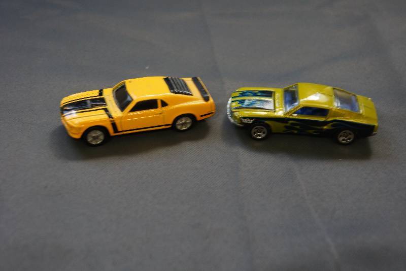 lot 197 image: 2 Cool Ole Hotwheels