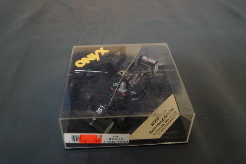lot 1079 image: ONYX Diecast Indy Car-  Saulet #13