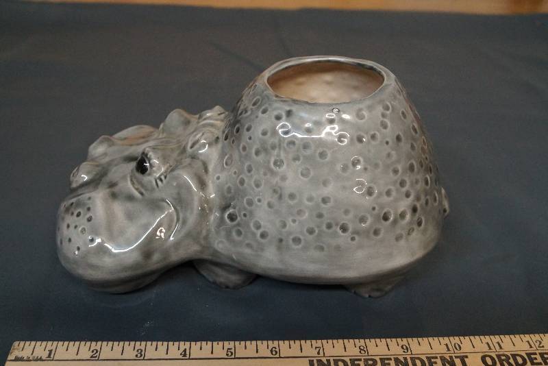 lot 1097 image: Hippo Ceramic Planter- Very Unique