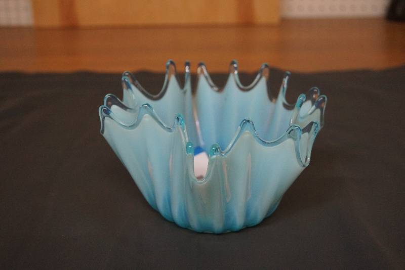 lot 1114 image: Blue  Blown Glass DishBowl Vintage