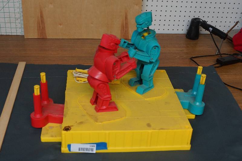 vintage rock em sock em robots