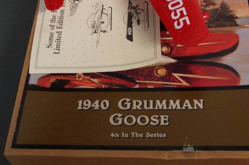 lot 1085 image: Texaco Series ERTL Bank- Airplane- 1940 Grumman Goose