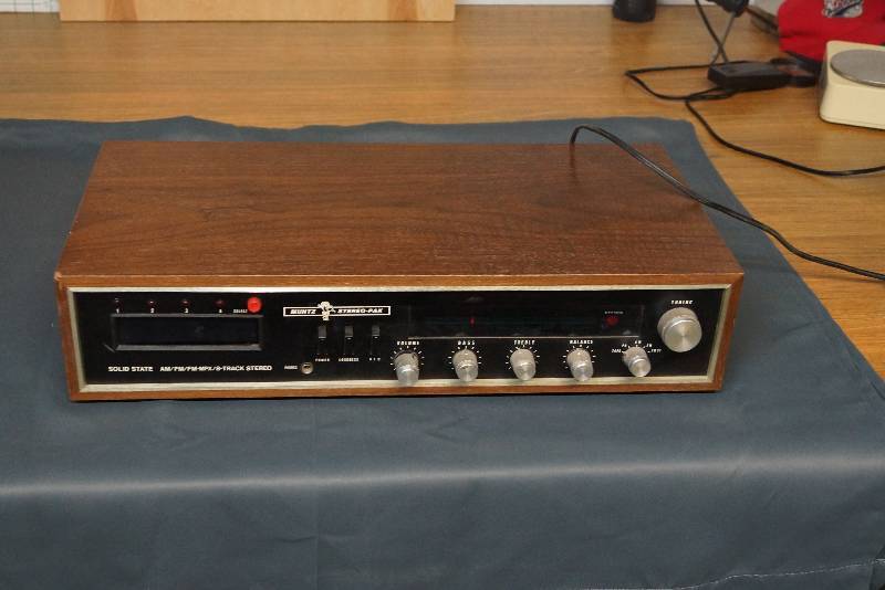 lot 1171 image: Vintage MUNTZ  Solid State Stereo Unit With Radio and 8-Track Player