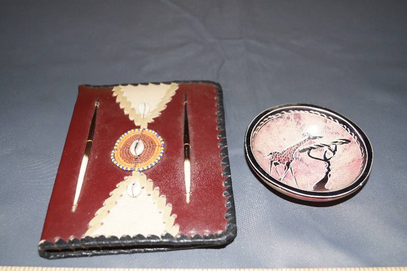lot 250 image: Leather Portfolio and Ceramic Dish