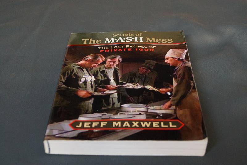 lot 260 image: MASH TV Show  4077  Cookbook  Secrets of The Mash Mess