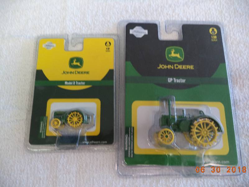 lot 1509 image: Model D and GP- Pair of John Deere Tractors