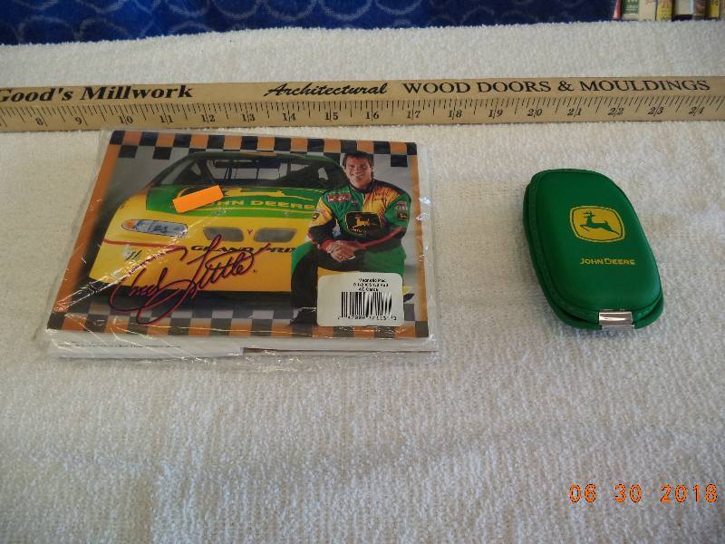 lot 1523 image: John Deere Race Car Magnetic Pad Kit