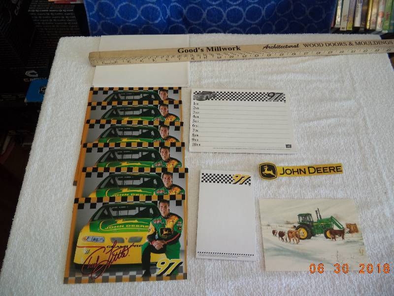 lot 1530 image: Stationary Lot- John Deere