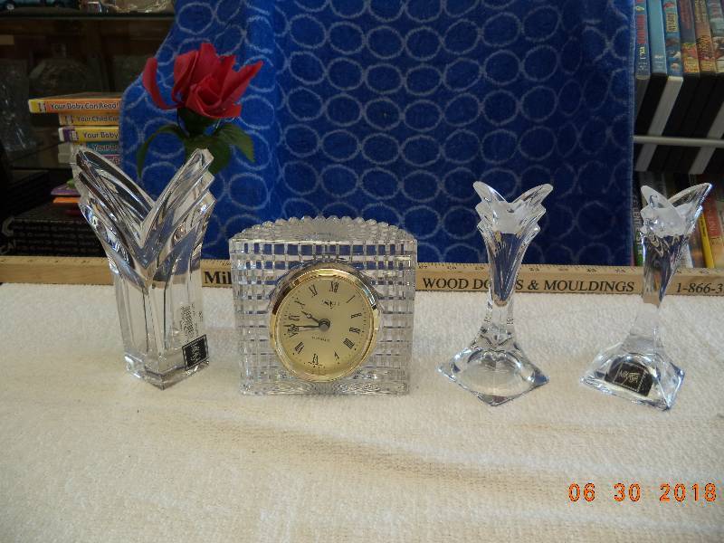 lot 1551 image: Cut Glass Lot- Including Clock