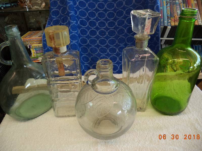 lot 1555 image: Glass Bottles- Fun Lot