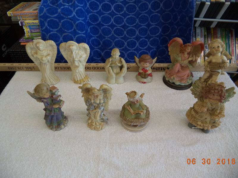 lot 1561 image: Angel and Cherub Lot of 10