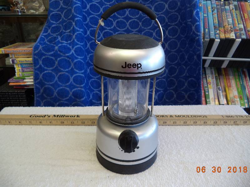 lot 1578 image: JEEP Battery Operated Lantern