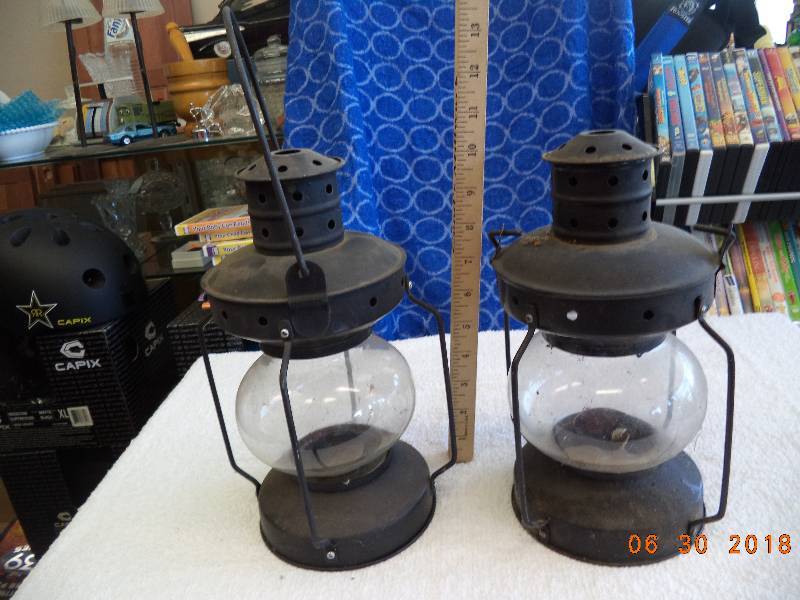 lot 1598 image: 2 Metal Lanterns