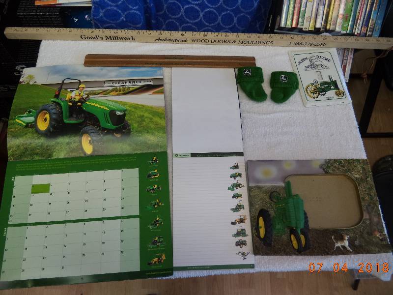 lot 1612 image: John Deere Lot