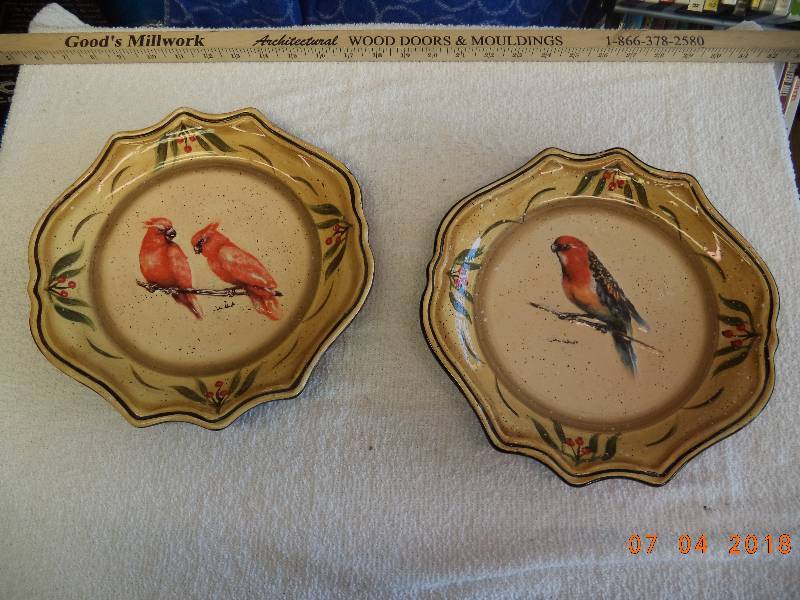 lot 1616 image: Plates- Birds