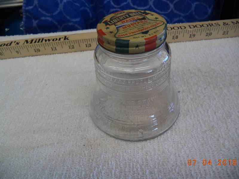 lot 1633 image: Vintage Nashs Mustard Liberty Bell Embossed Jar W Original Tin Lid