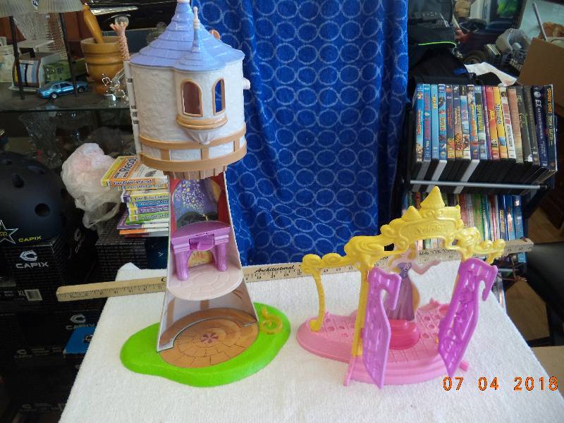 lot 1637 image: Playdoh Princess