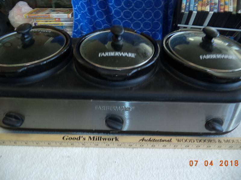 lot 1647 image: Fabreware- 3 Pot WarmerBuffet Style Cooker