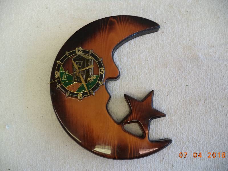 lot 1680 image: Wooden Crescent  Moon Clock