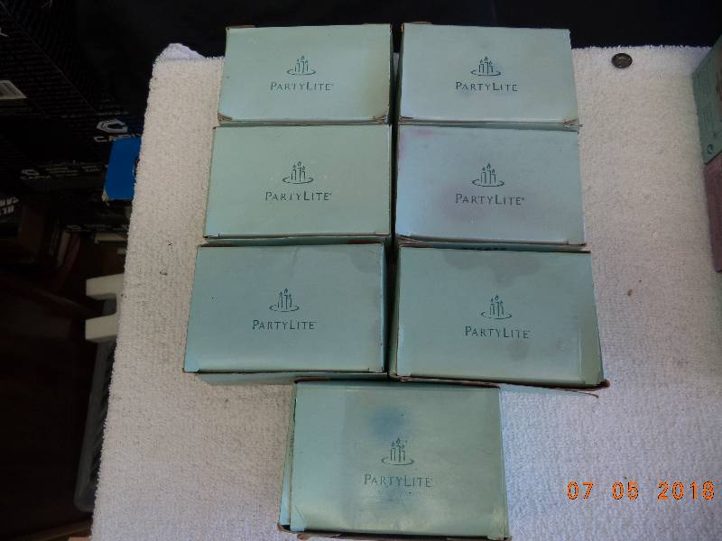 lot 1721 image: Party Lite Candle Lot