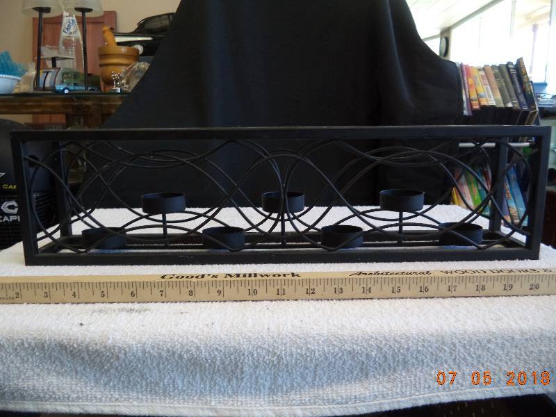 lot 1729 image: Metal Votive Holder