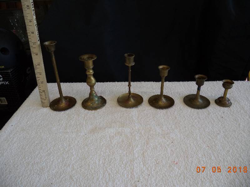 lot 1736 image: Brass Candlestick Lot