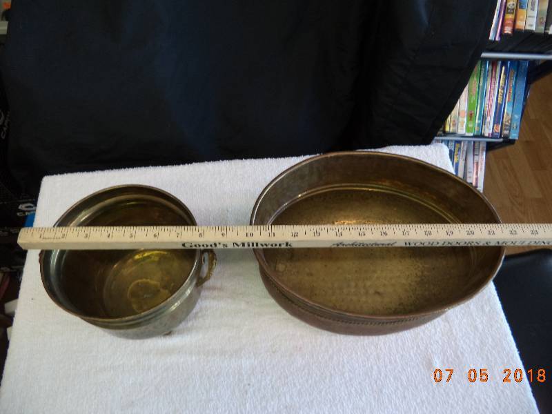 lot 1738 image: Brass Planters or Urns