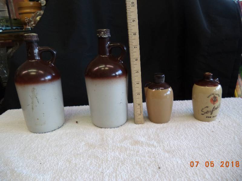 lot 1747 image: Bottles and Jugs