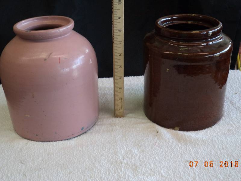 lot 1750 image: Vases or Urns